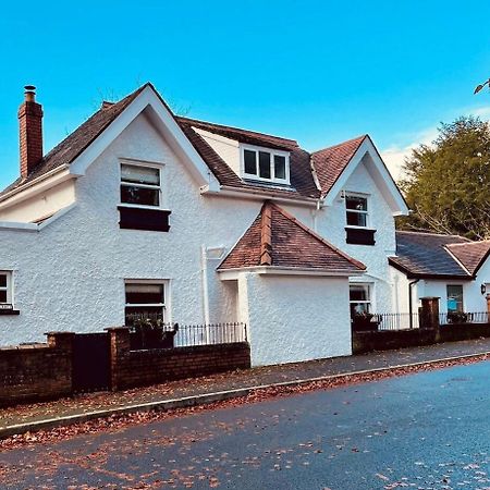 6 - Central Location - Entire House - Free Parking Merthyr Tydfil Bagian luar foto